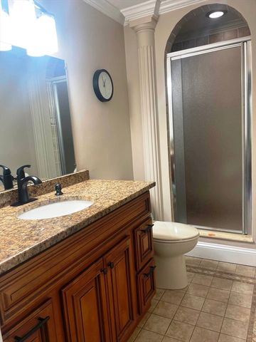 75 Foundry Street 28, Easton, MA 02375