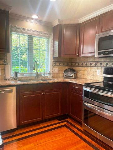 75 Foundry Street 28, Easton, MA 02375
