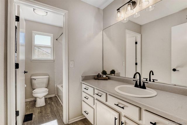 5121 S Lisbon Way, Centennial, CO 80015