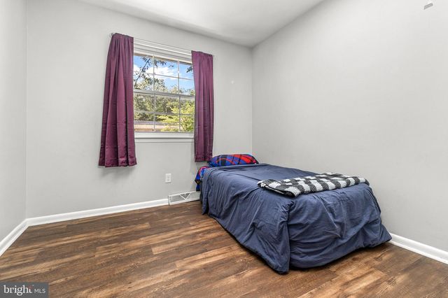 309 CALIFORNIA TRL, Browns Mills, NJ 08015