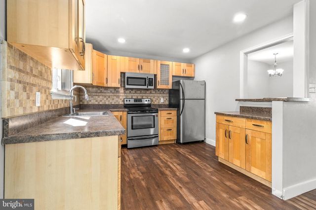 309 CALIFORNIA TRL, Browns Mills, NJ 08015