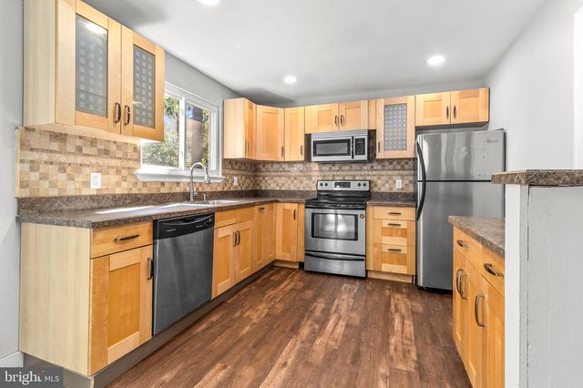 309 CALIFORNIA TRL, Browns Mills, NJ 08015
