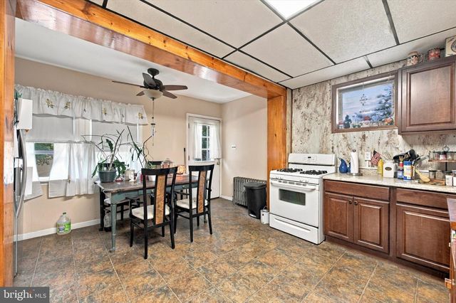 438 PUSEY AVE, Darby, PA 19023