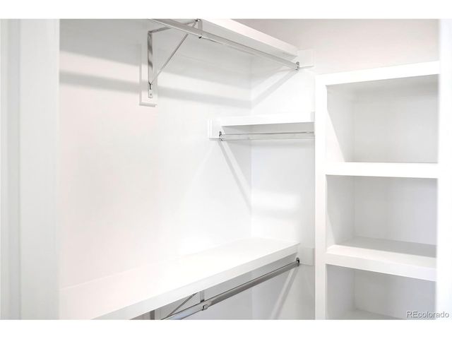 22 Oneida Ct, Denver, CO 80230