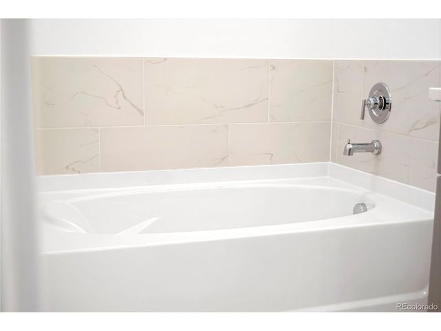 22 Oneida Ct, Denver, CO 80230