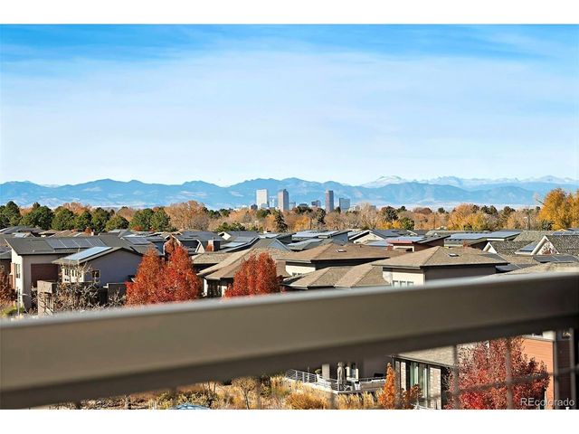 22 Oneida Ct, Denver, CO 80230