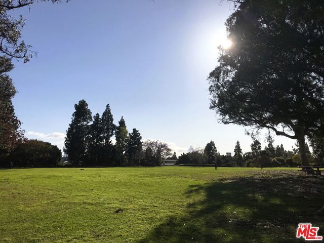 6000 Canterbury Drive D114, Culver City, CA 90230