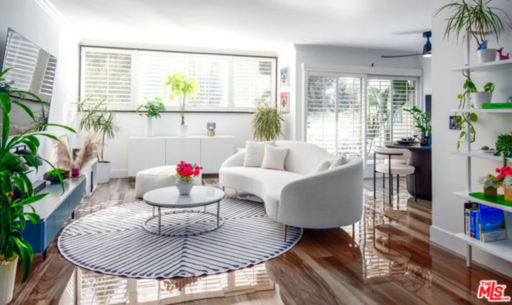 6000 Canterbury Drive D114, Culver City, CA 90230