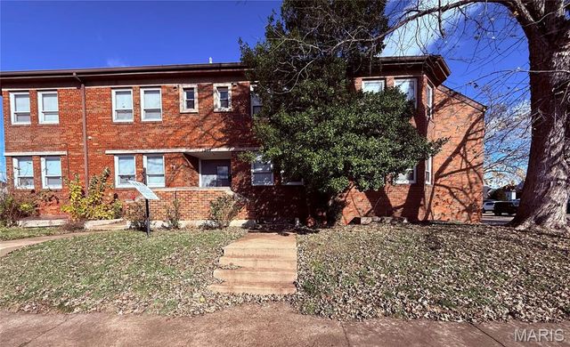 1313 21st St., Granite City, IL 62040