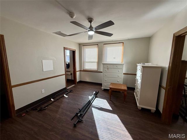 1313 21st St., Granite City, IL 62040