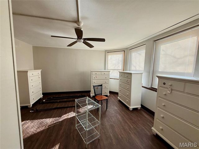 1313 21st St., Granite City, IL 62040