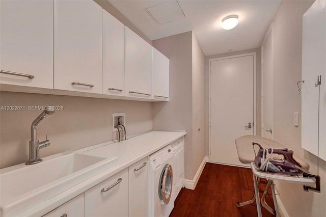 16051 Collins Ave 1102, Sunny Isles Beach, FL 33160