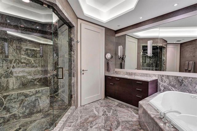 16051 Collins Ave 1102, Sunny Isles Beach, FL 33160