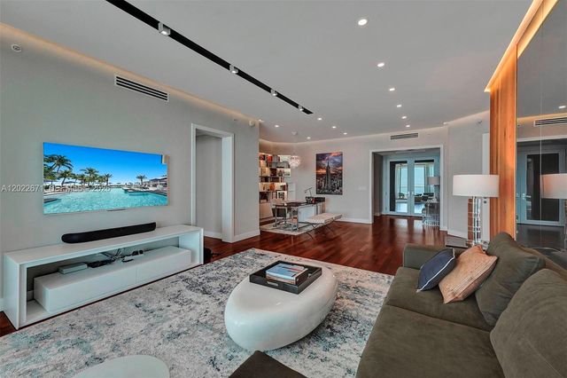16051 Collins Ave 1102, Sunny Isles Beach, FL 33160