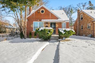 18500 Warwick Street, Detroit, MI 48219