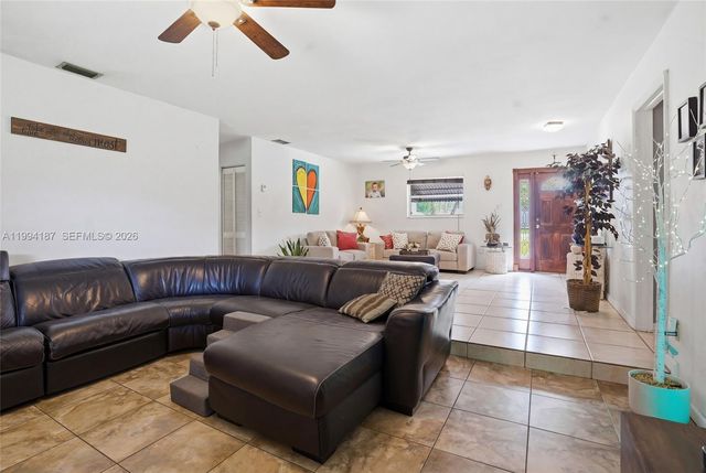 28500 SW 161st Ave, Homestead, FL 33033