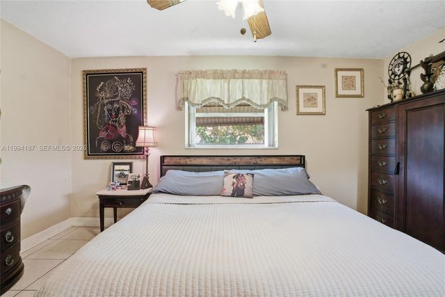 28500 SW 161st Ave, Homestead, FL 33033