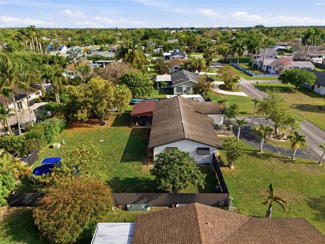 28500 SW 161st Ave, Homestead, FL 33033