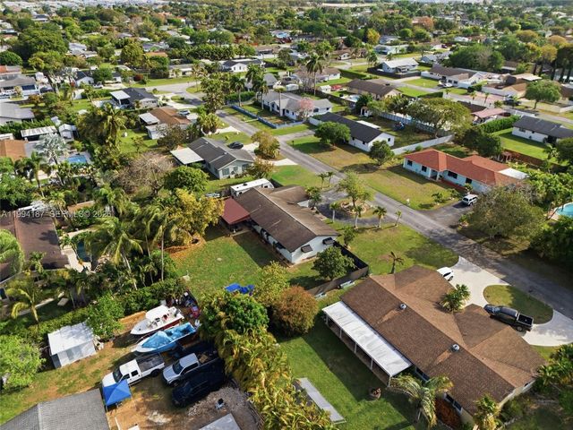 28500 SW 161st Ave, Homestead, FL 33033