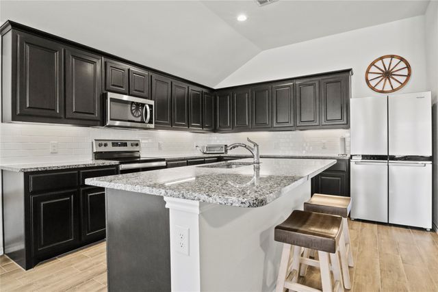 3404 Tahiti Lane, Fort Worth, TX 76123