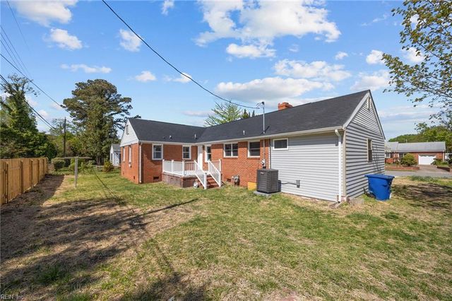 922 11th Street, Newport News, VA 23607