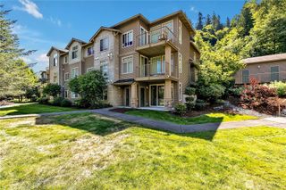 15325 SE 155th Place #L-1, Renton, WA 98058
