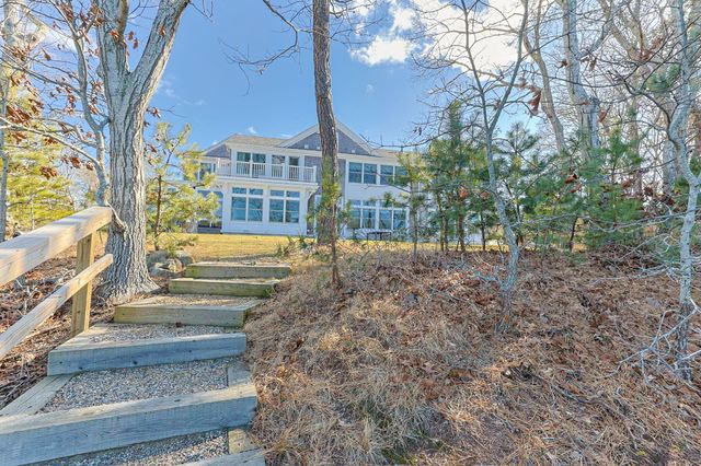 20 Chase Street, West Harwich, MA 02671