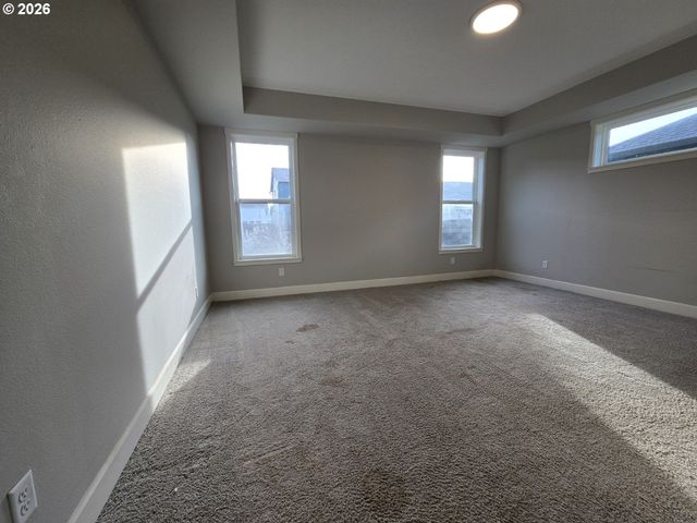 8207 Ne 168TH Pl, Vancouver, WA 98682