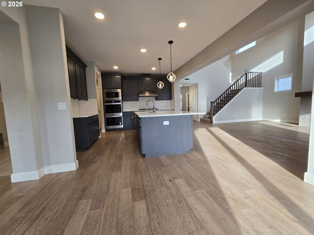 8207 Ne 168TH Pl, Vancouver, WA 98682