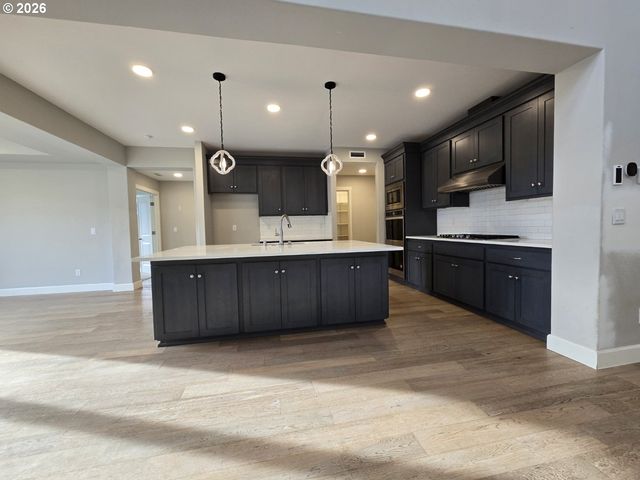 8207 Ne 168TH Pl, Vancouver, WA 98682