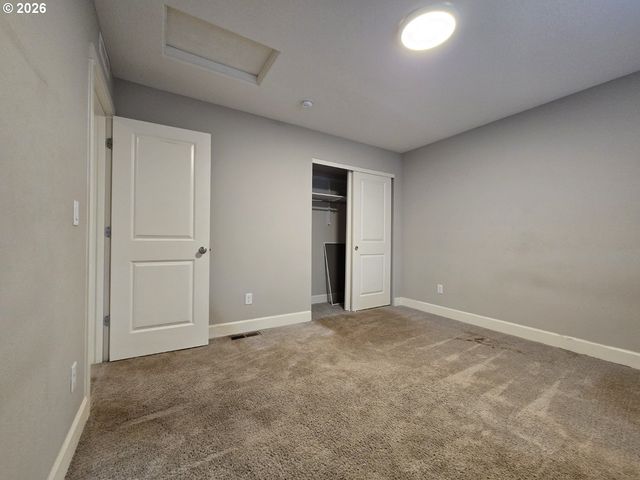 8207 Ne 168TH Pl, Vancouver, WA 98682