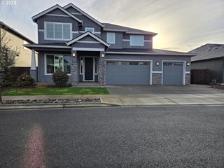 8207 Ne 168TH Pl, Vancouver, WA 98682