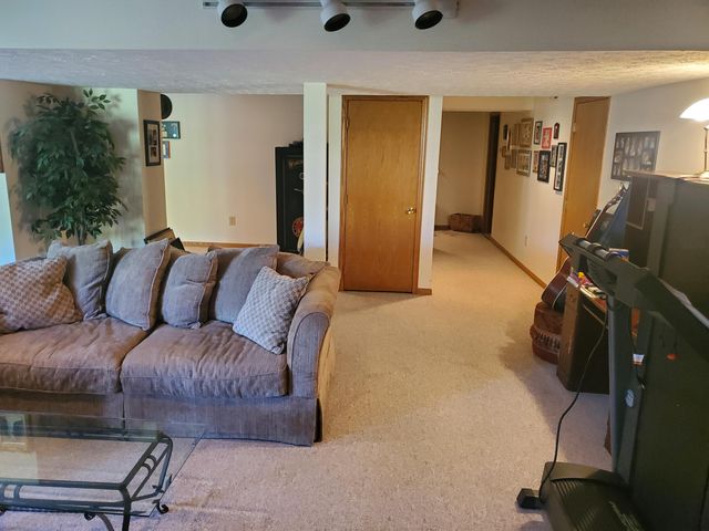 662 Dark Star Avenue, Columbus, OH 43230