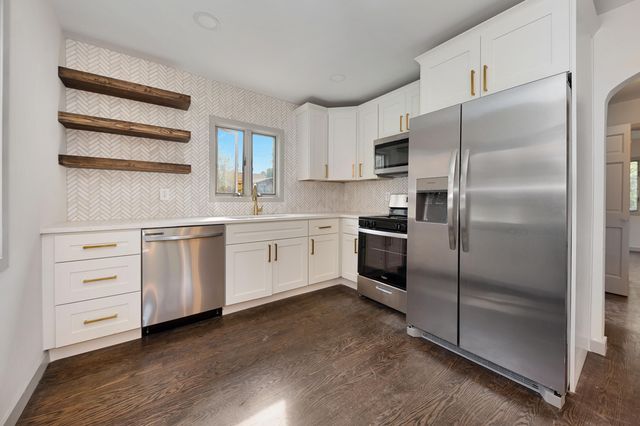 108 Kennedy Road, Covington, KY 41011