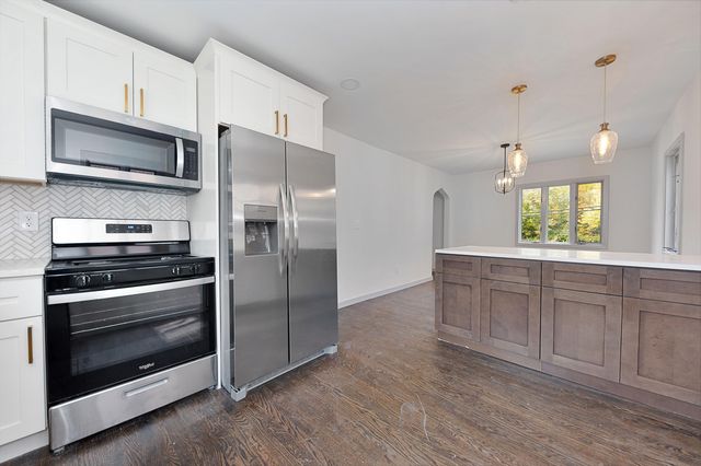 108 Kennedy Road, Covington, KY 41011