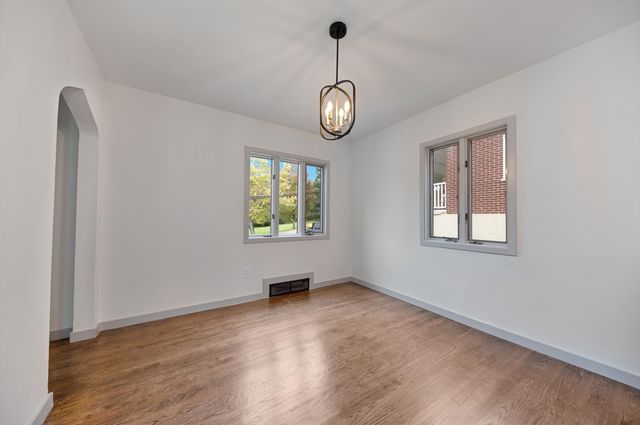 108 Kennedy Road, Covington, KY 41011