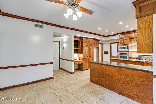 510 Windy Ridge Lane, Madison, MS 39110