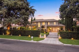 41 W Las Flores Avenue, Arcadia, CA 91007