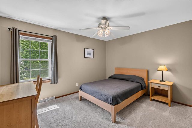 W170N5141 Fair Oak PARKWAY, Menomonee Falls, WI 53051
