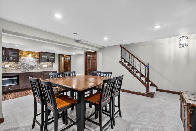 W170N5141 Fair Oak PARKWAY, Menomonee Falls, WI 53051
