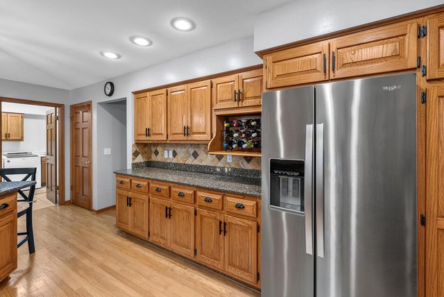 W170N5141 Fair Oak PARKWAY, Menomonee Falls, WI 53051