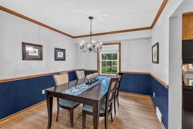 W170N5141 Fair Oak PARKWAY, Menomonee Falls, WI 53051