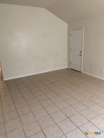 811 York Avenue A, Killeen, TX 76541