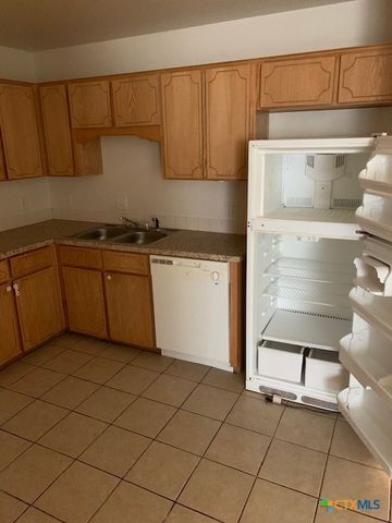 811 York Avenue A, Killeen, TX 76541