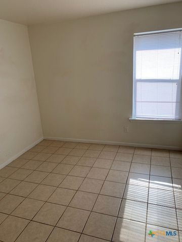 811 York Avenue A, Killeen, TX 76541