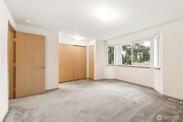 10435 3rd Avenue SW, Seattle, WA 98146