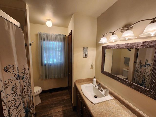 400 Woodcrest Lane, Milton, WI 53563