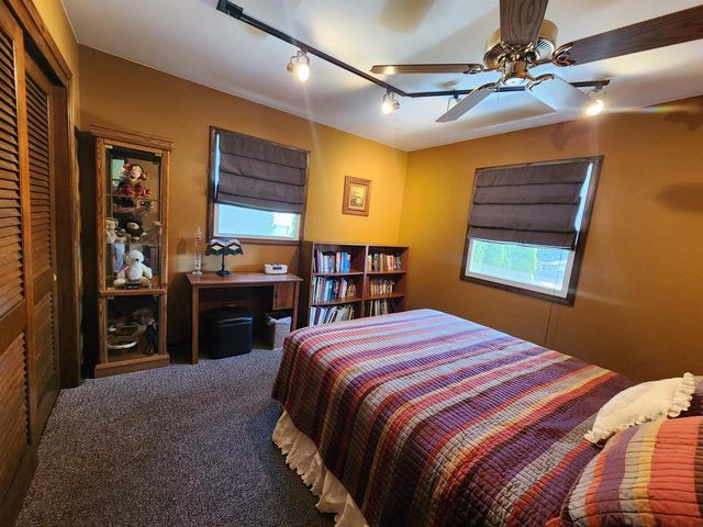 400 Woodcrest Lane, Milton, WI 53563