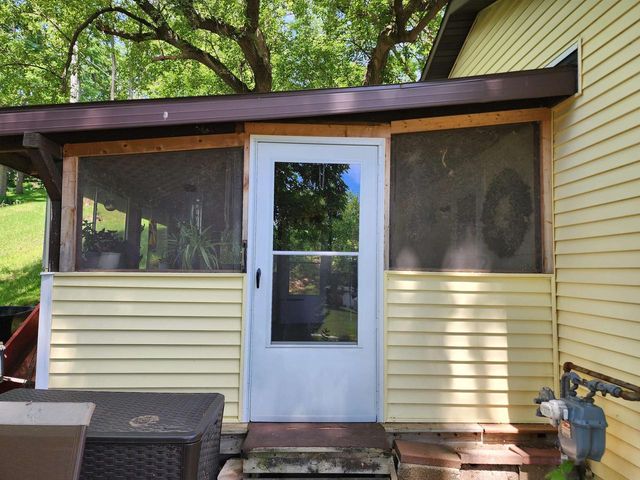 400 Woodcrest Lane, Milton, WI 53563