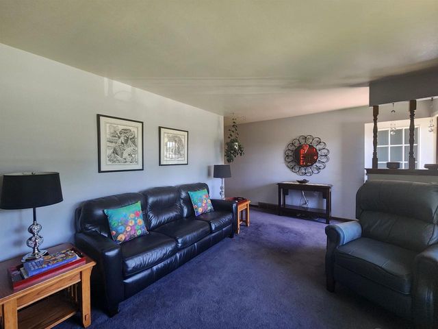 400 Woodcrest Lane, Milton, WI 53563